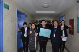 華謀咨詢?yōu)槟翅t(yī)院進行6S精益管理第三期輔導(dǎo)，驗收現(xiàn)場亮點紛呈